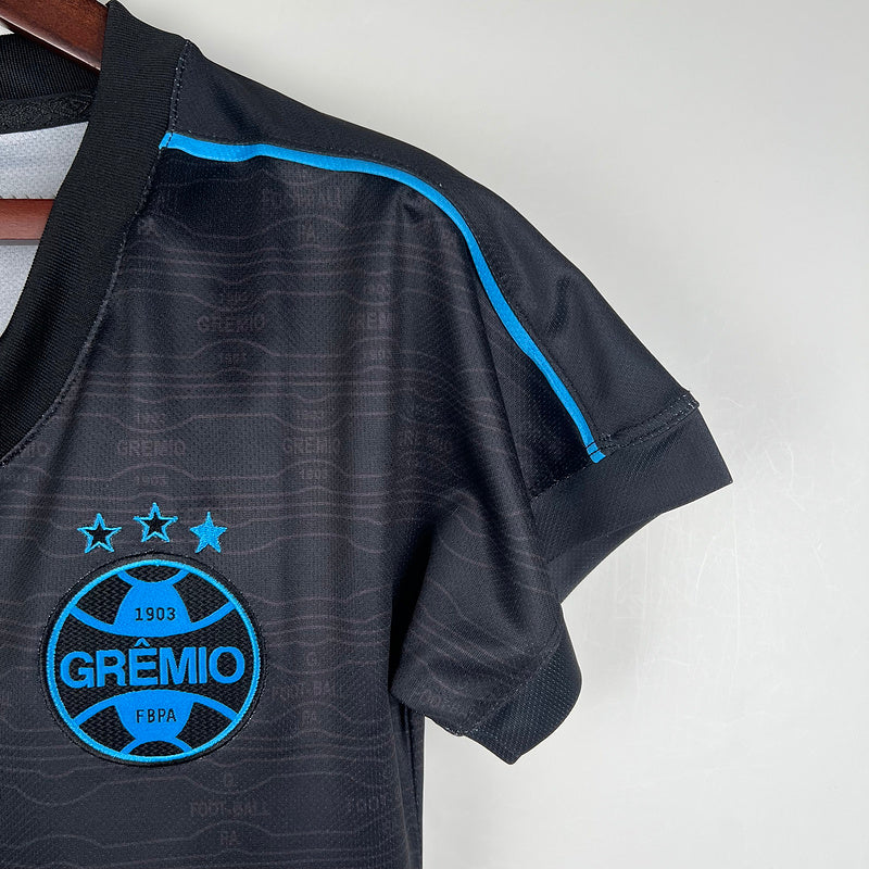 Camiseta Femenino 23∕24 Gremio lll - detalle del cuello