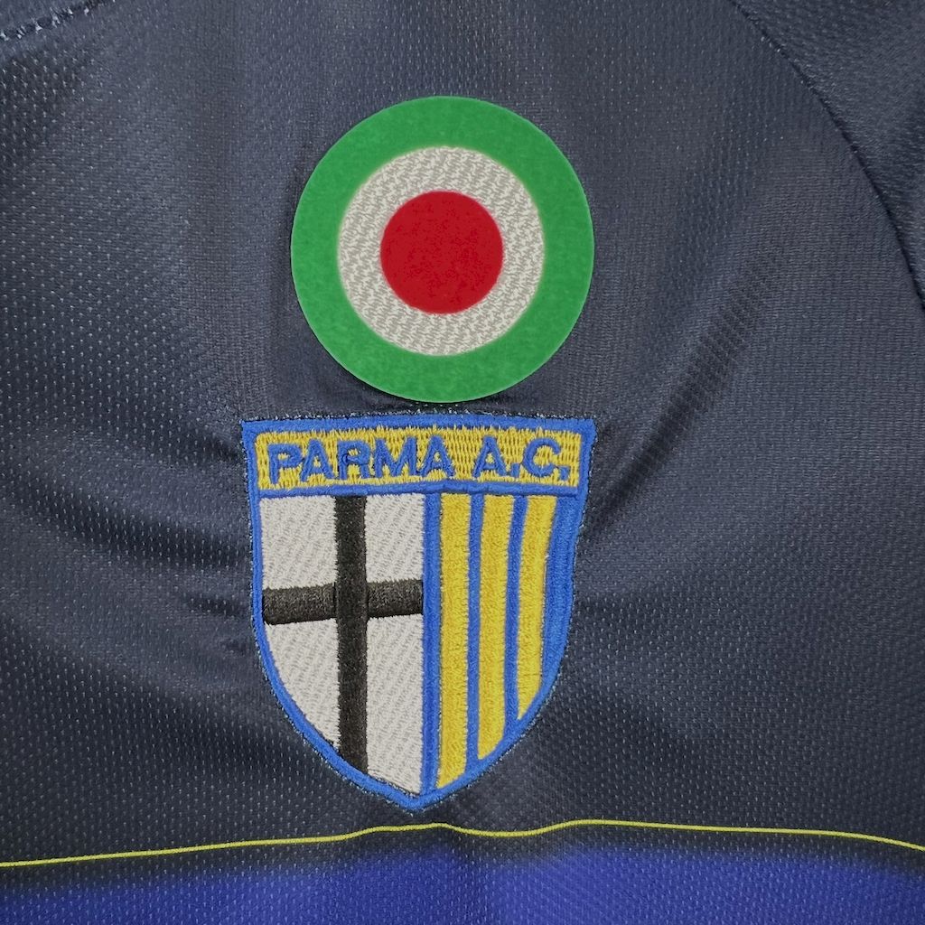 Camiseta Parma Retrô 1999/00 Away Azul e Amarela - detalle del cuello