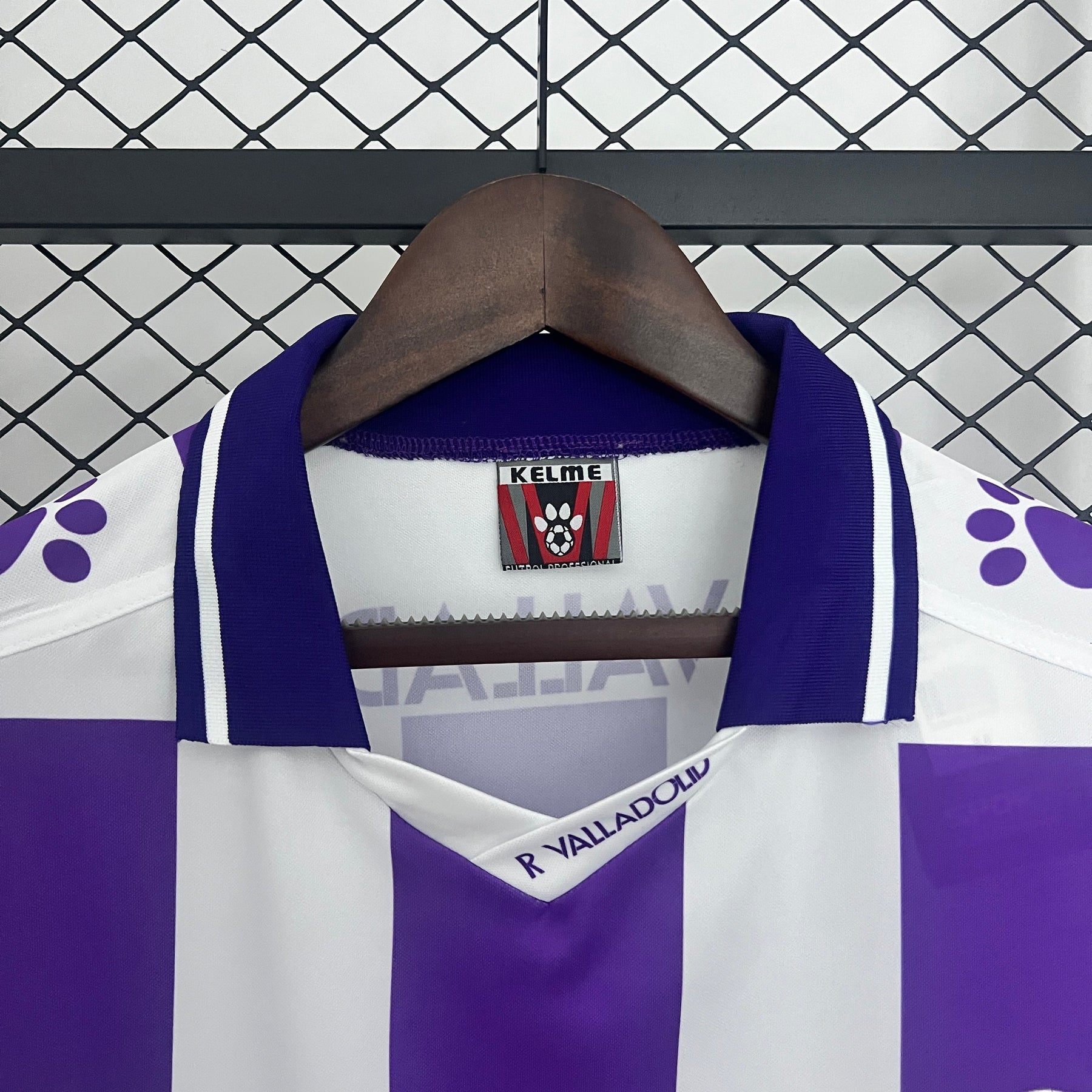 Camiseta Valladolid Retrô 95/96 Home - vista trasera