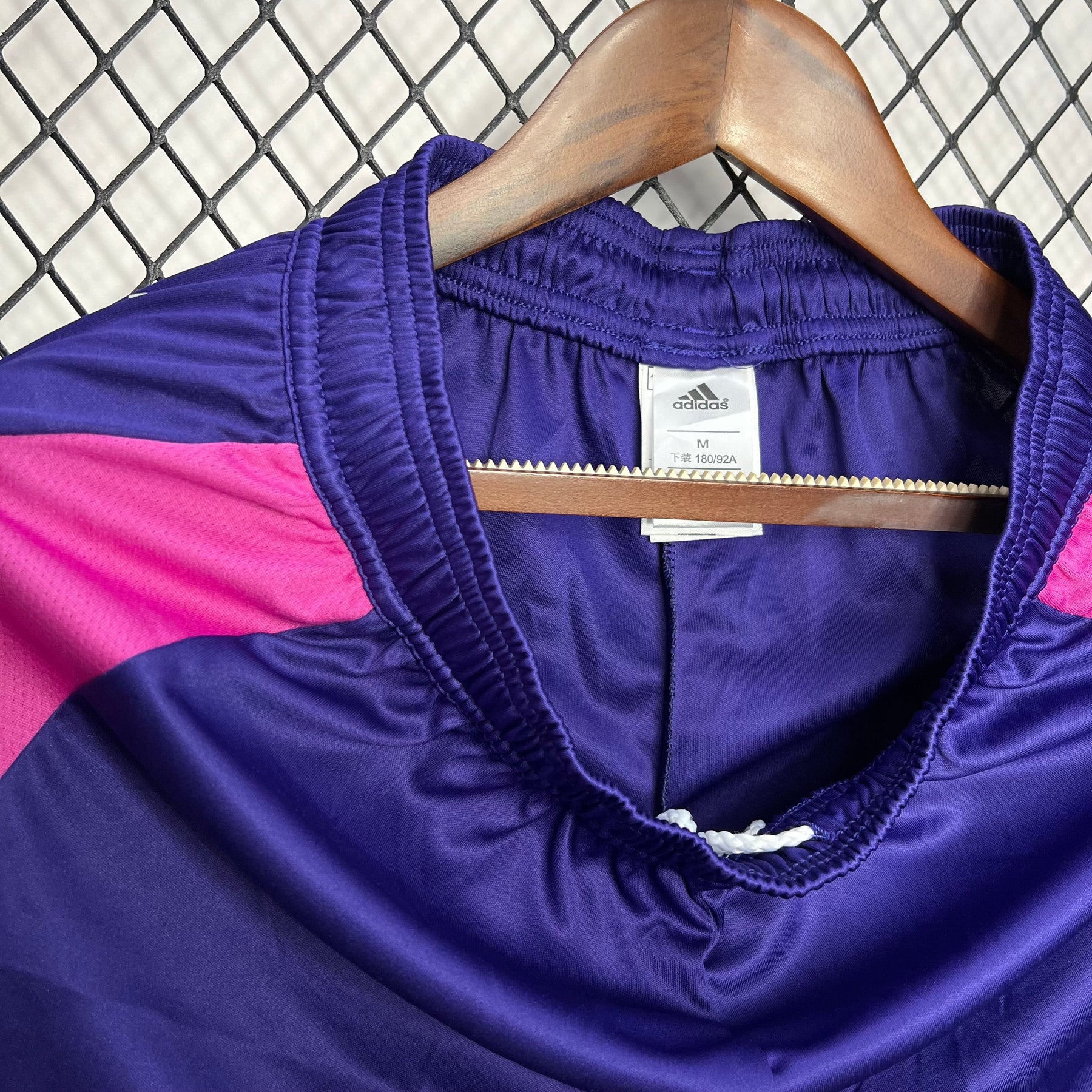 Shorts Alemanha 2024/25 Away - detalle del cuello