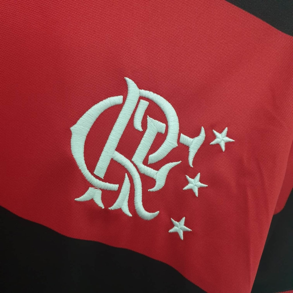 Camiseta Flamengo Retrô 1982 Vermelha e Preta - Adidas - detalle del cuello