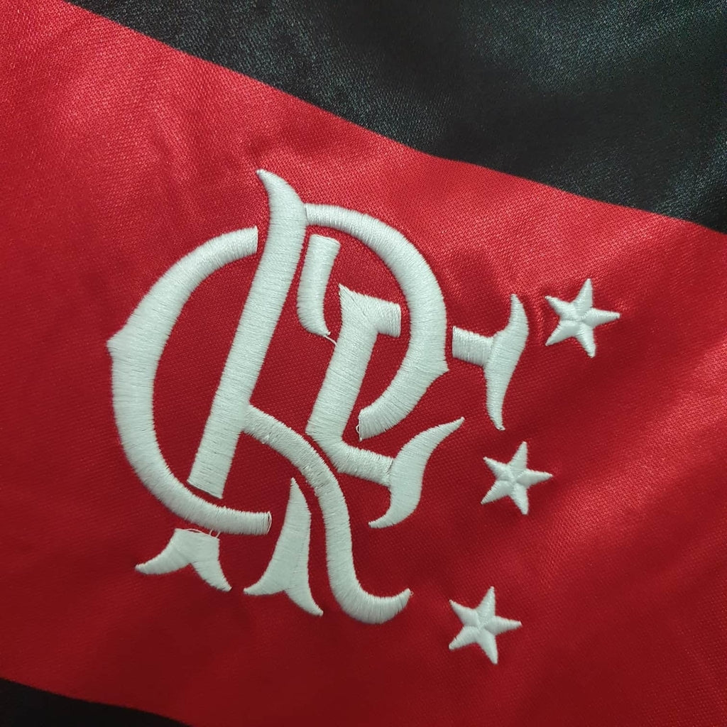 Camiseta Flamengo Retrô 1990 Vermelha e Preta - Adidas - detalle de la manga