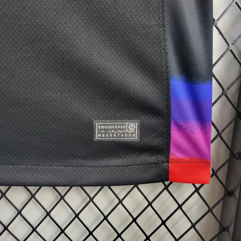 Camiseta da Inglaterra 25/26 - Femenino - tejido y acabado