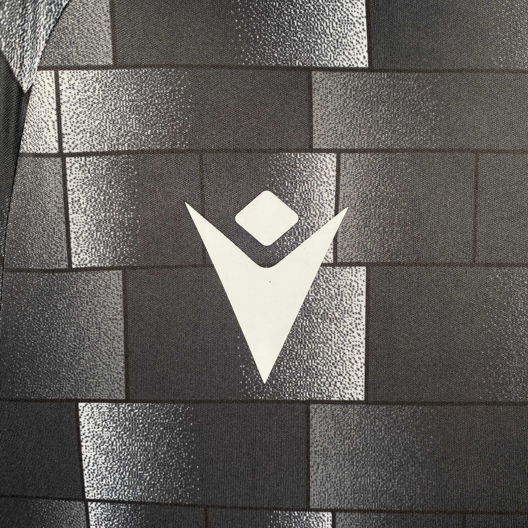 Camiseta do Osasuna 24/25 third - detalle del cuello