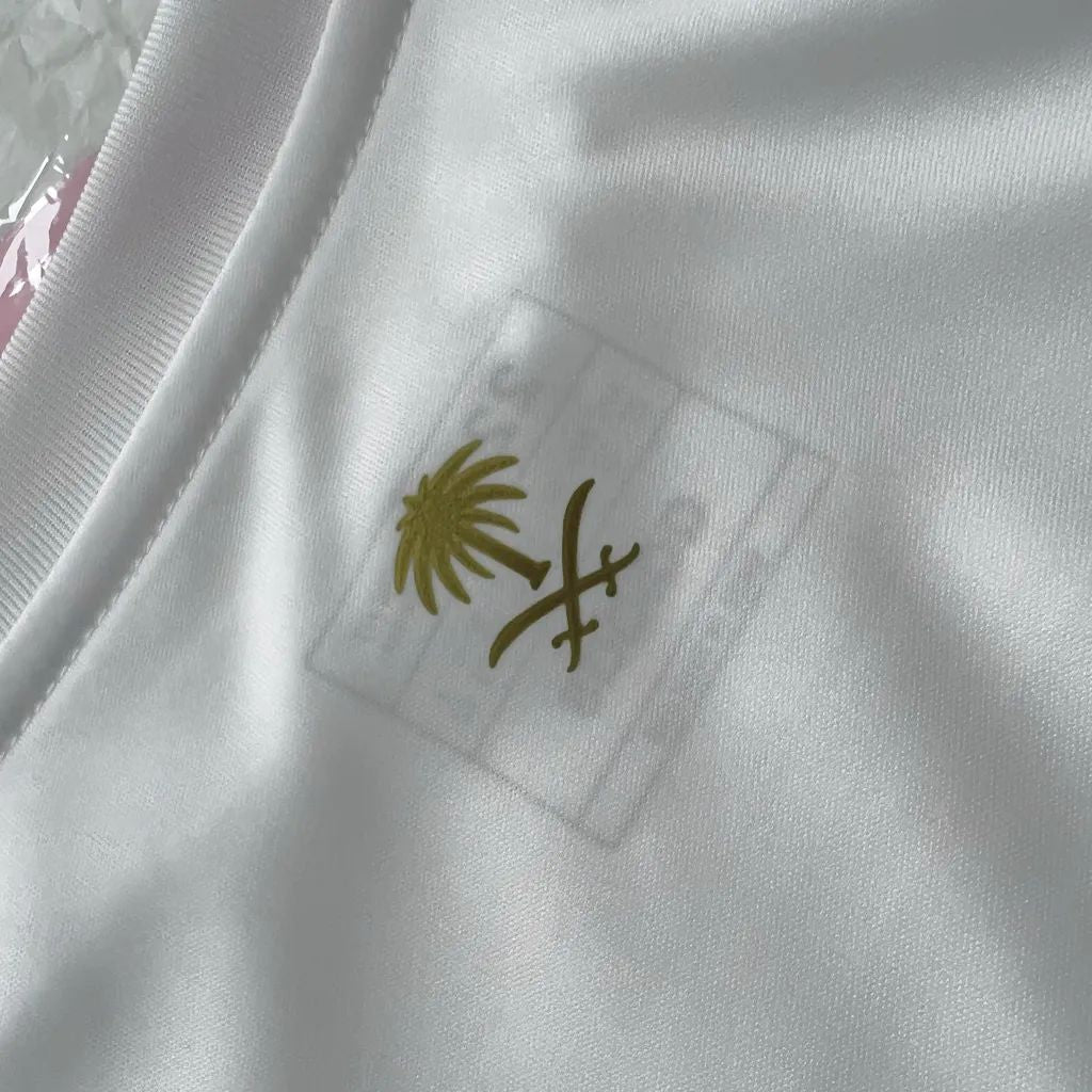 Kids Al-Nassr Home 24/25 Third - detalle del cuello