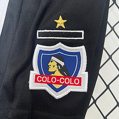 Kids Colo Colo 24/25 Home - detalle del cuello