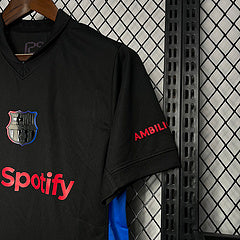 Lamine Yamal - Camiseta Barcelona 24/25 Away II - detalle de la manga