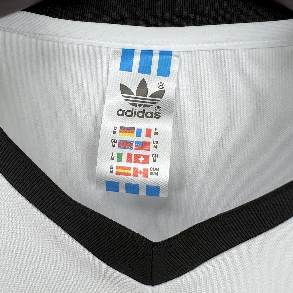 Camiseta Alemanha 1980 Home Retro - detalle de la manga