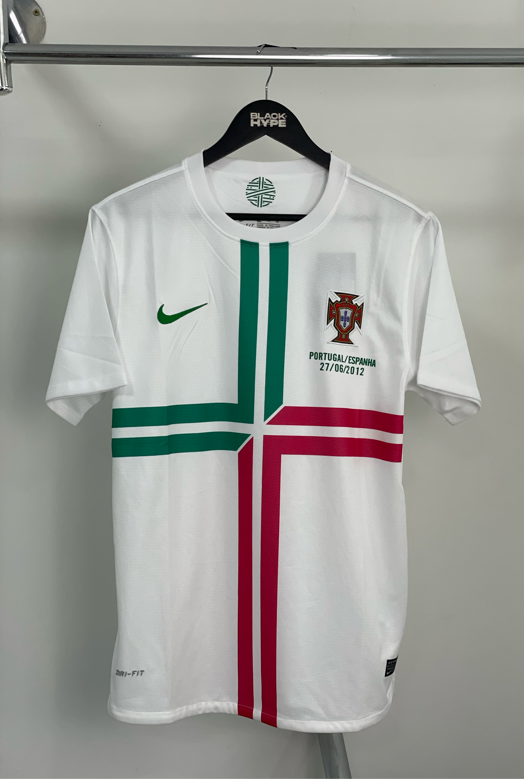 Camiseta Portugal Retrô 2012 Branca - Nike - vista frontal
