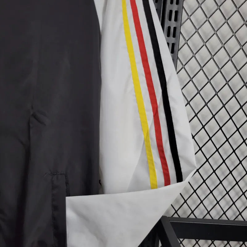 Windbreaker Juventus 24/25 - Preto e Branco