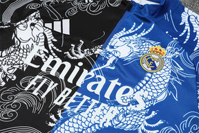 Training Suit Real Madrid 25/26 - Winter - detalle de la manga