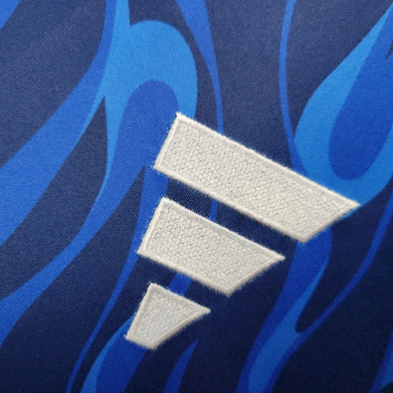 Camiseta Real Madrid 25/26 Treino - vista trasera