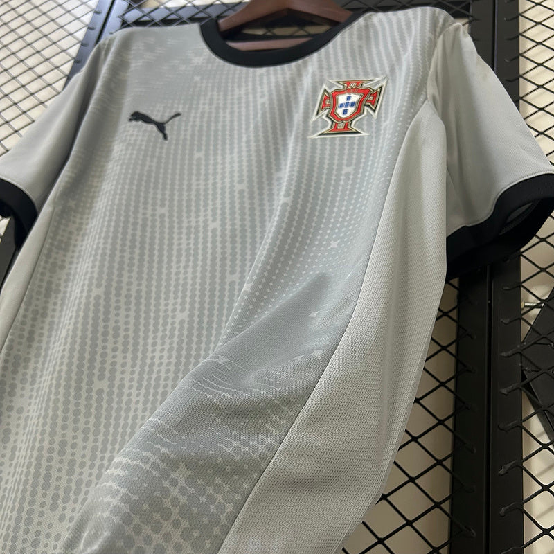 2025 Goalkeeper Portugal Grey - vista frontal