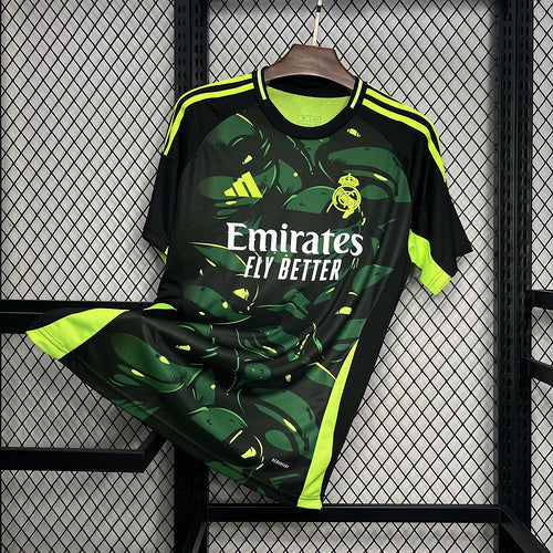 Real Madrid 24∕25 Green special edition - vista frontal