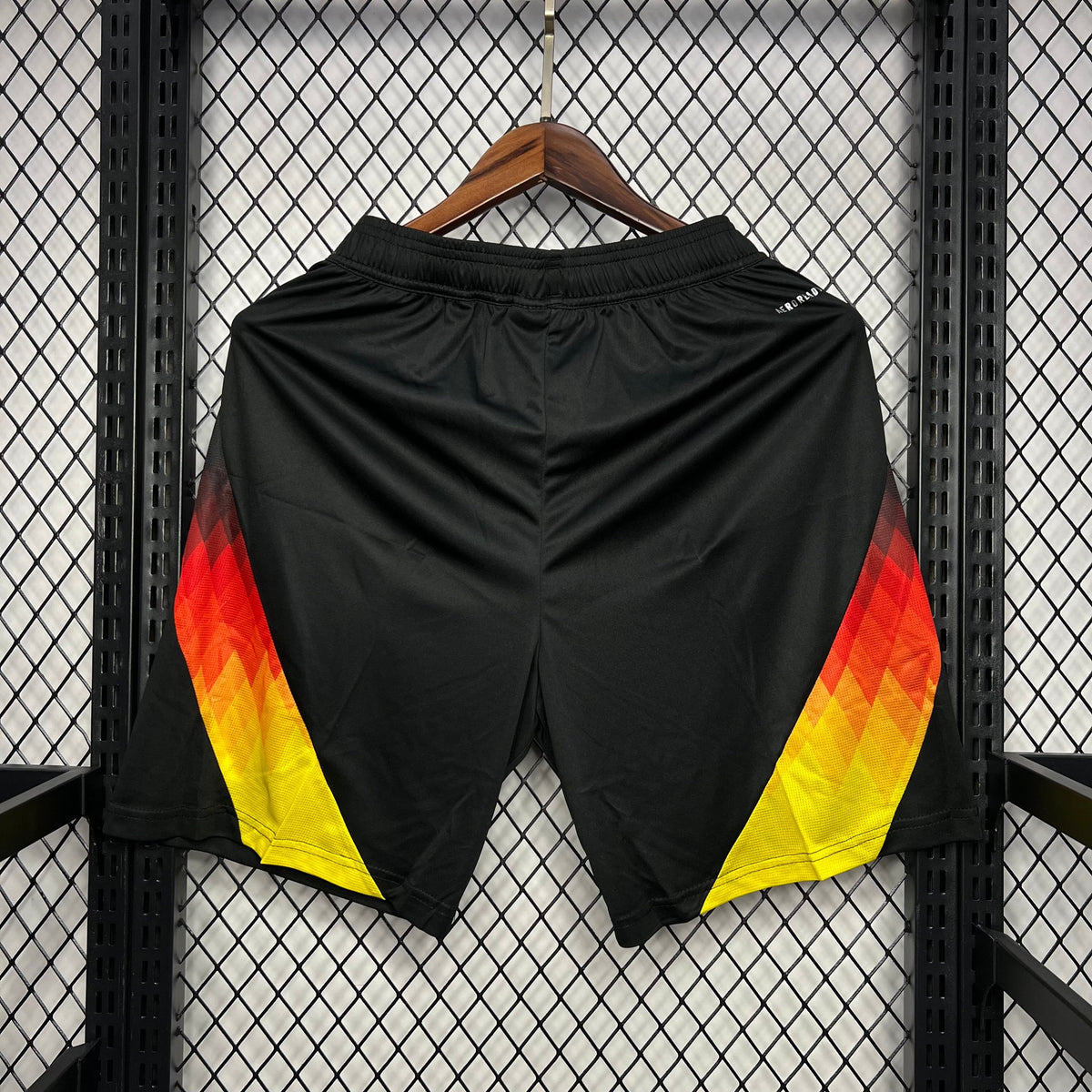 Shorts Alemanha 2024/25 Home - vista frontal