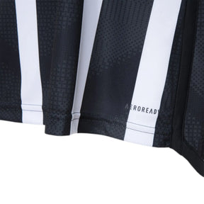 Camiseta Feminina Atlético Mineiro Home 24/25 - detalle de la manga
