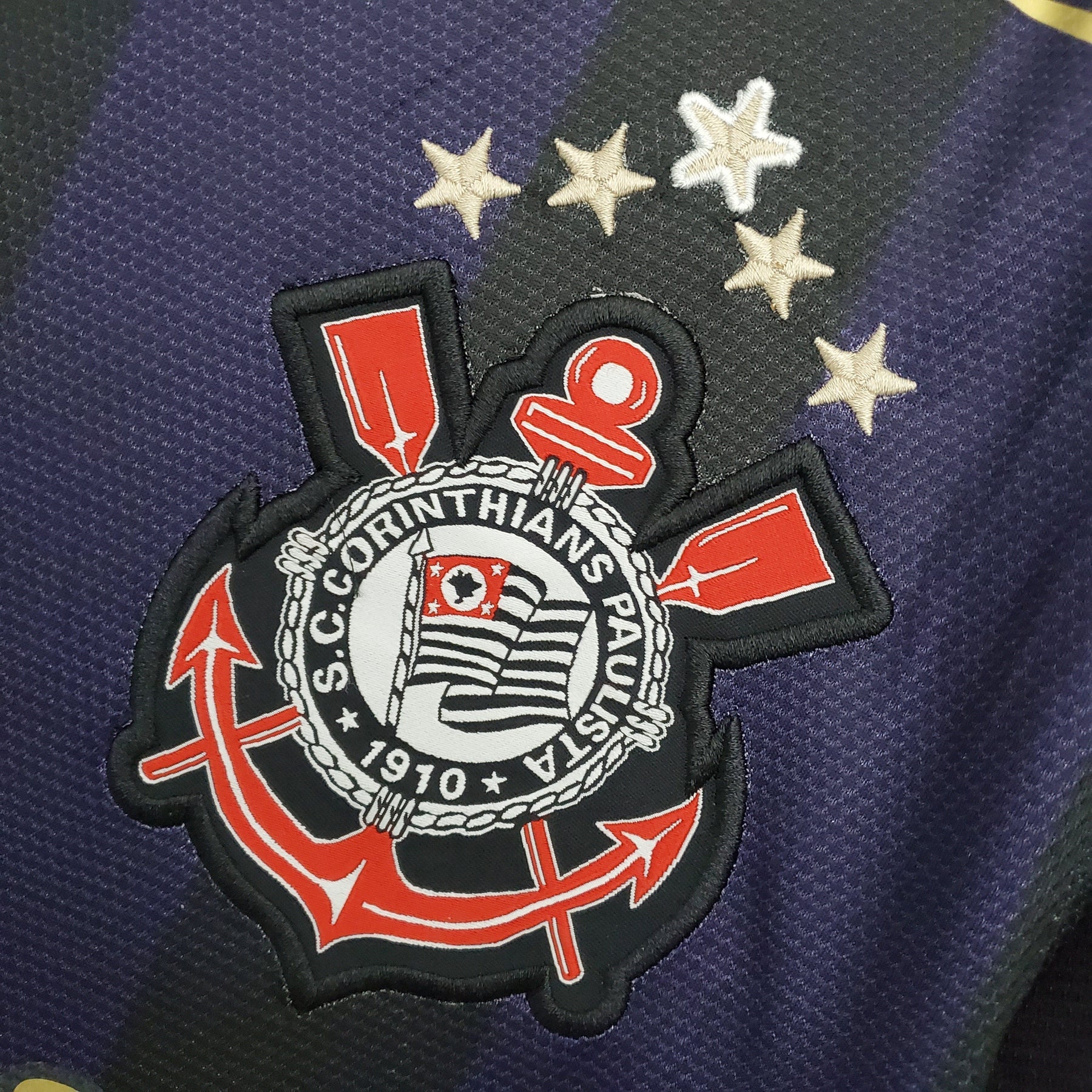 Camiseta Corinthians Retrô 09/10 Away - tejido y acabado