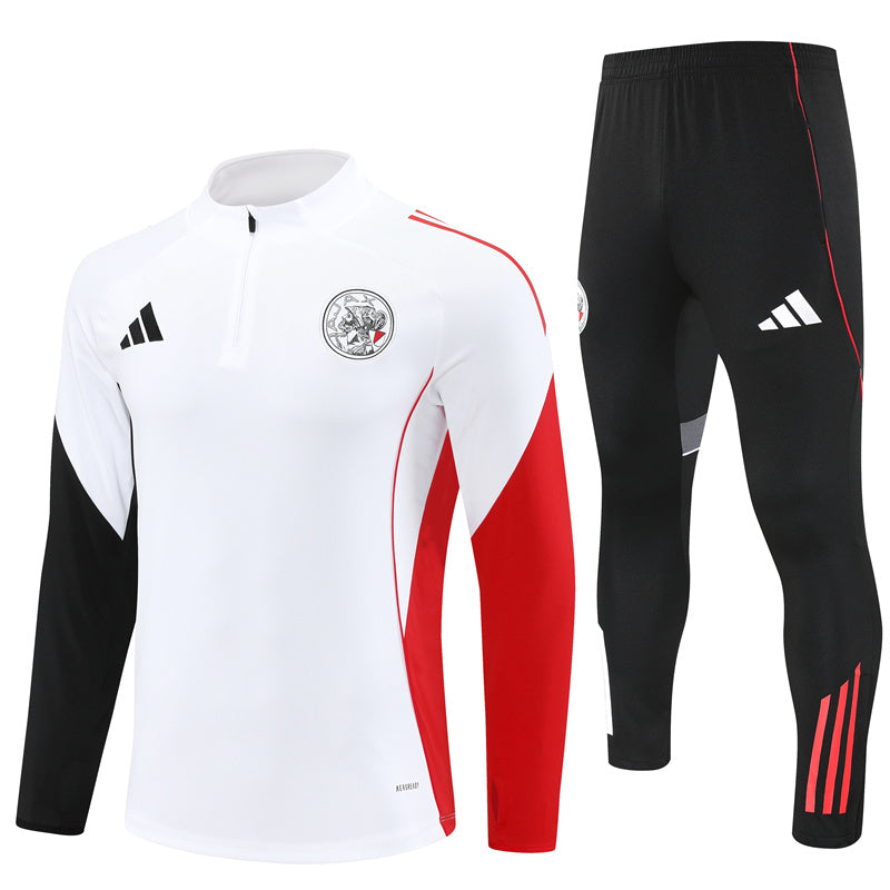 Training Suit Ajax 25/26 White - Winter - foto principal