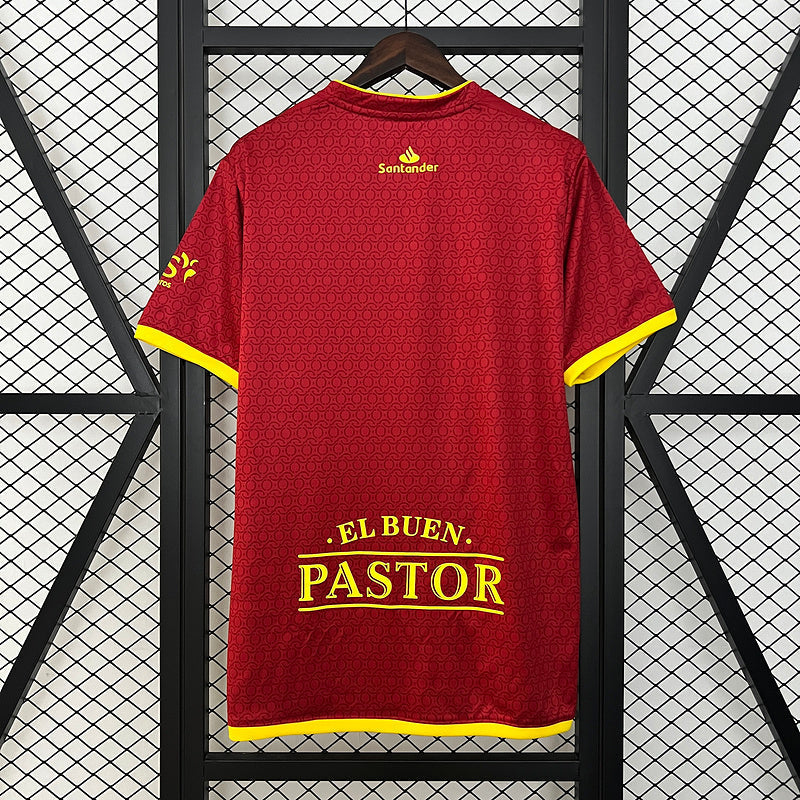 24∕25 Santander Away - vista frontal