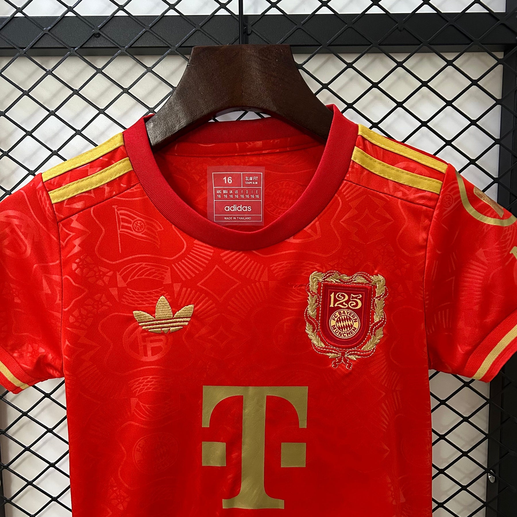 Kids Bayern 25/26 125th Anniversary - vista trasera