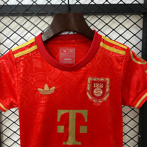 Kids Bayern 25/26 125th Anniversary - vista trasera