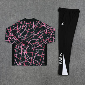 Training Suit PSG 25/26 Pink - Winter - detalle del cuello