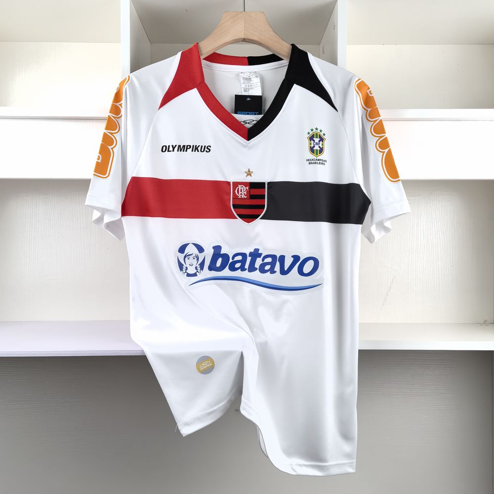Camiseta Flamengo Retrô 2010 - Branco - foto principal