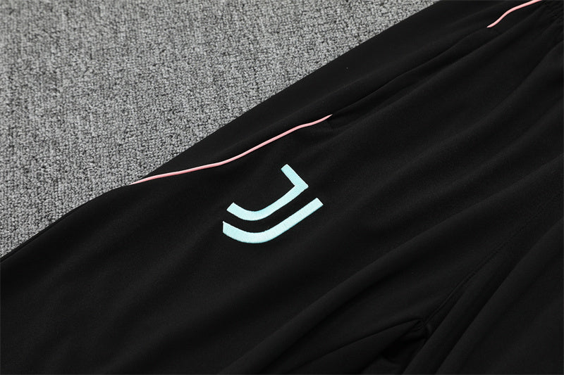 Training Suit Juventus 25/26 Black - Winter - tejido y acabado