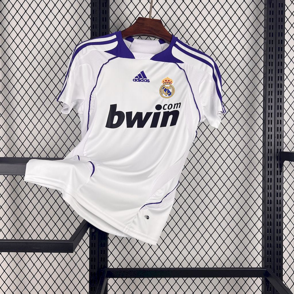Camiseta do Real Madrid Retro 2007/08 Home - foto principal