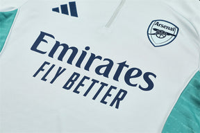 Training Suit Arsenal 25/26 - Winter - detalle de la manga