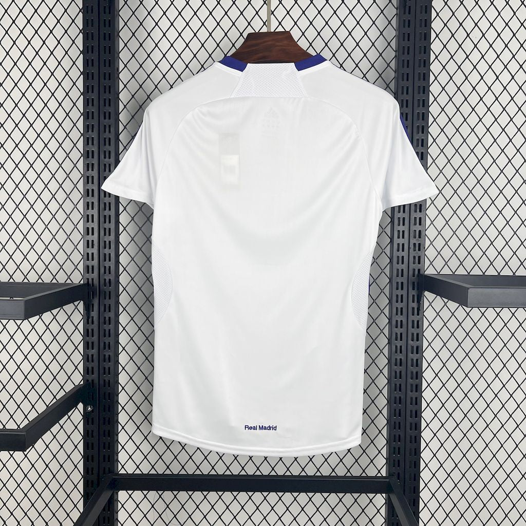 Camiseta do Real Madrid Retro 2007/08 Home - vista frontal