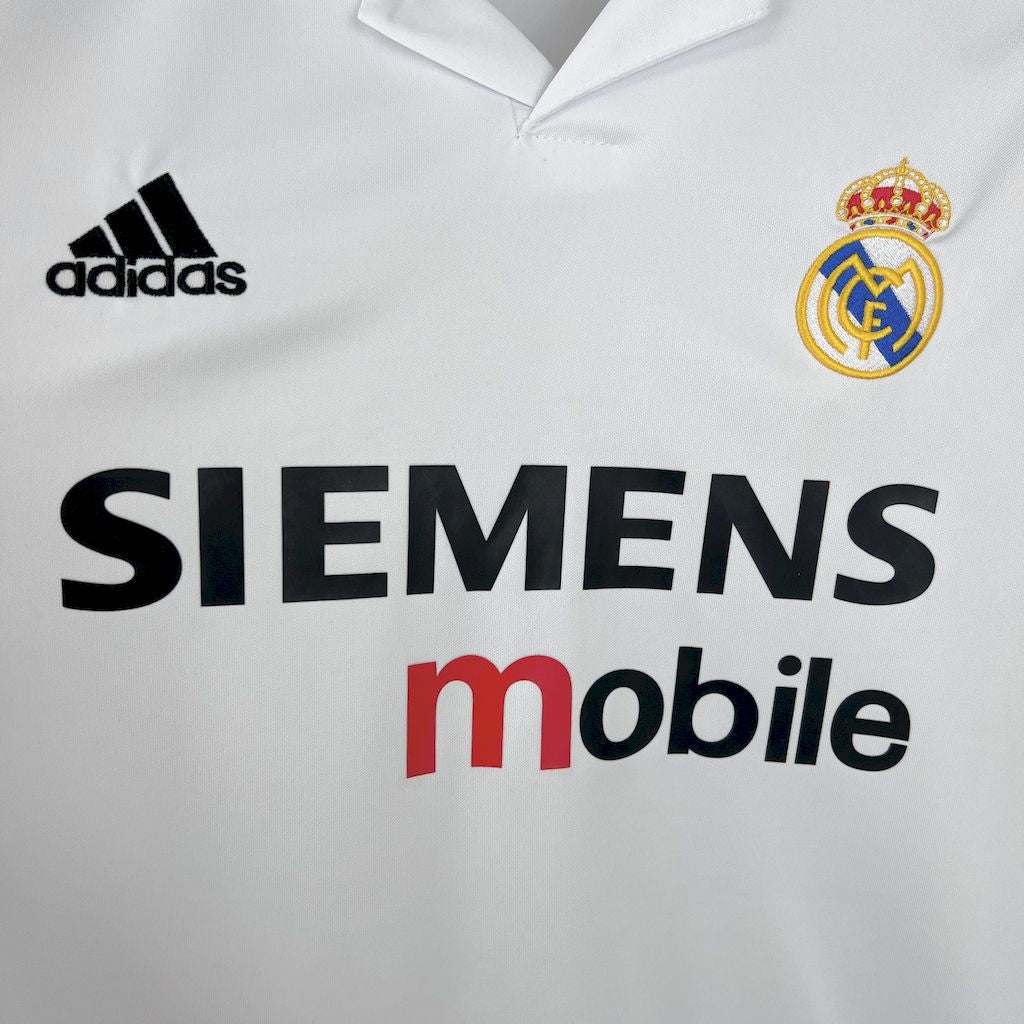 Camiseta do Real Madrid Retrô 2002/03 Home - tejido y acabado