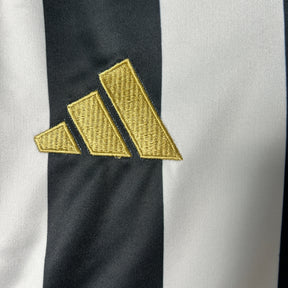 Kids Atlético Mineiro I 25/26 - Preto e Branco - detalle de la manga