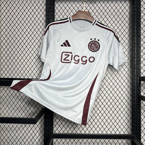 Ajax 24∕25 Thirds Away - foto principal