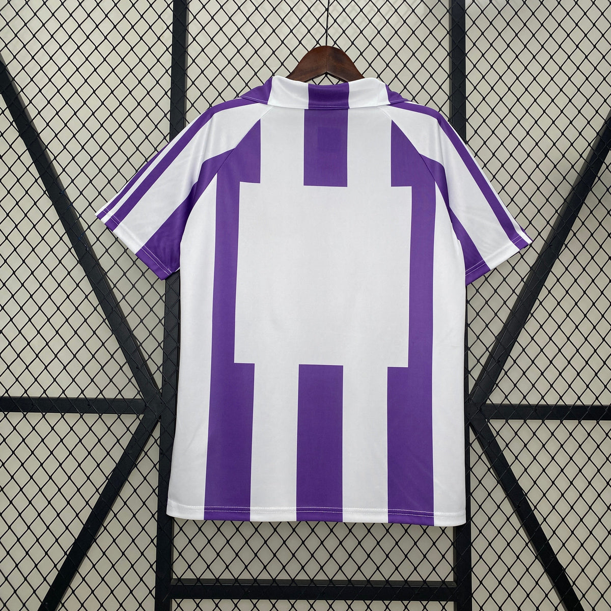 Camiseta Valladolid Retrô 1984 Home - vista frontal