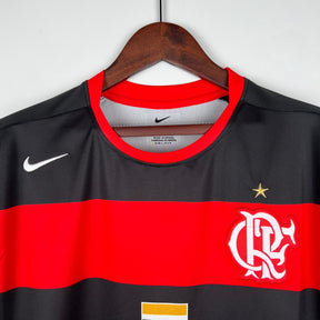 Camiseta Flamengo Retrô 2002 Vermelha e Preta - vista trasera