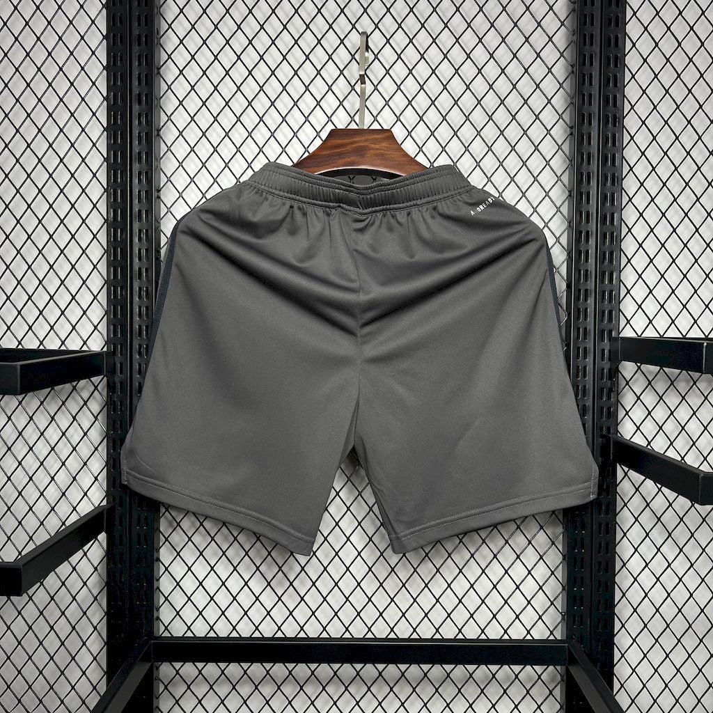 Shorts Real Madrid 2024/25 Third - vista frontal