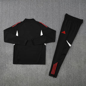 Training Suit Liverpool 25/26 Black - Winter - detalle del cuello