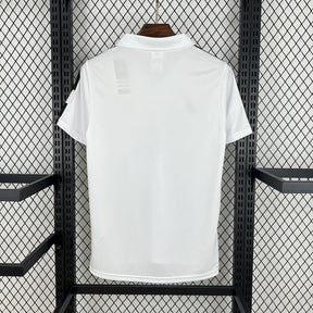 Camiseta do Real Madrid Retrô 2002/03 Home - vista frontal