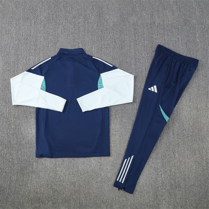 Training Suit Arsenal 25/26 Blue - Winter - detalle del cuello