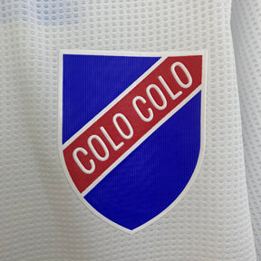 Camiseta Colo Colo Polo 25/26 100th Anniversary - Branco - detalle de la manga