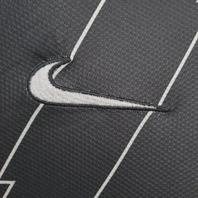 Camiseta Corinthians Retrô 11/12 - Preto - detalle de la manga