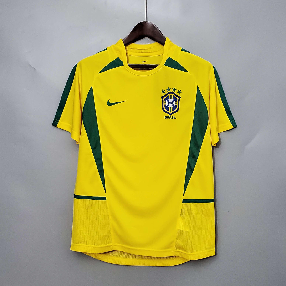 Camiseta Retrô Seleção Brasil 2002/02 Home - foto principal