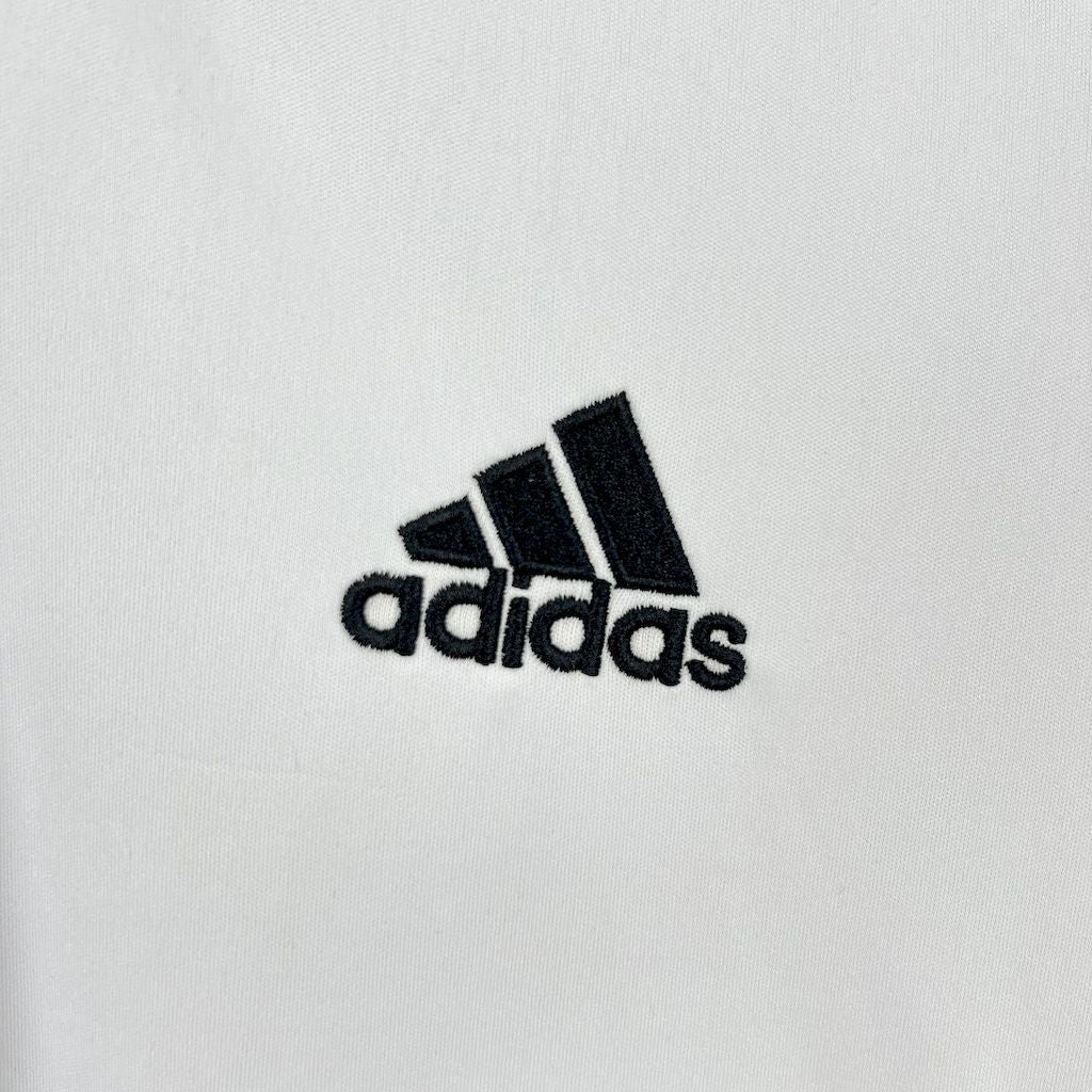 Camiseta do Real Madrid Retrô 2005/06 Home - vista trasera