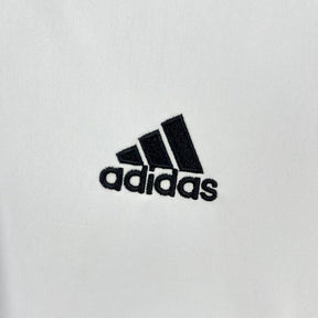 Camiseta do Real Madrid Retrô 2005/06 Home - vista trasera