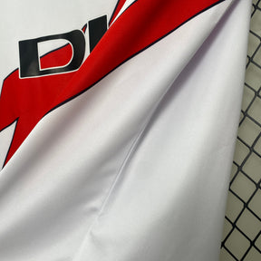 Camiseta do Rayo Vallecano 24/25 Home - tejido y acabado