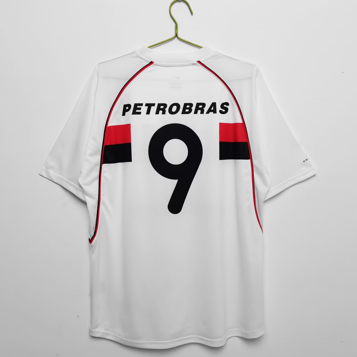 Camiseta Flamengo Retrô 2002 Branco - vista frontal