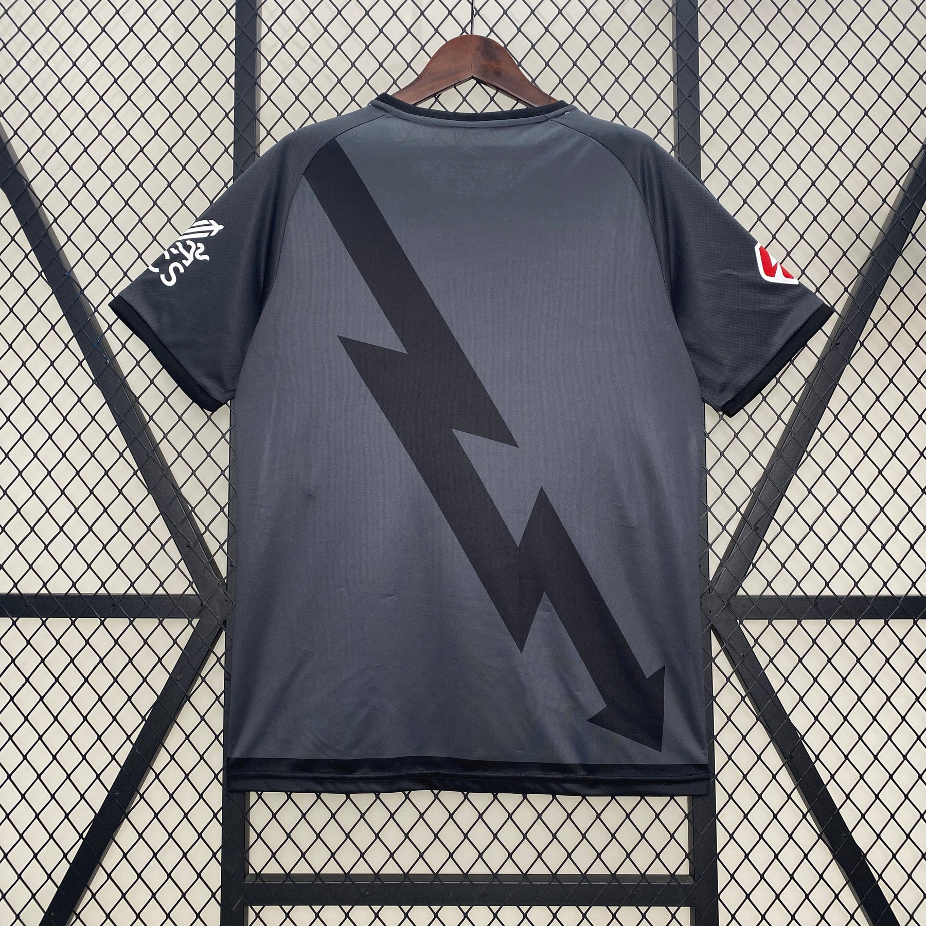 Camiseta do Rayo Vallecano 24/25 third - vista frontal