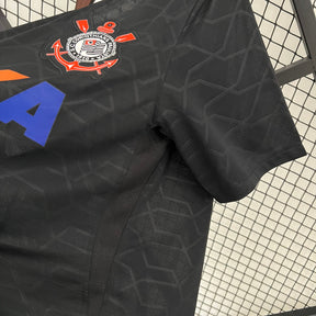 Camiseta Corinthians Retrô 12/13 Away - tejido y acabado