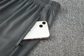 Training Suit Bayern De Munique 25/26 Gray - Winter - detalle de la manga
